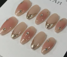Load image into Gallery viewer, The Pressed Edit Nail Set - Amélie