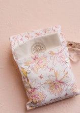 Load image into Gallery viewer, Lollia Bath Salt - Breathe
